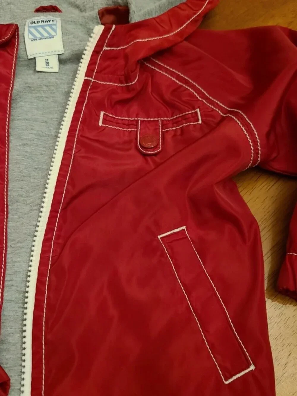 Old Navy infant boys size 2T red zippered windbreaker hooded